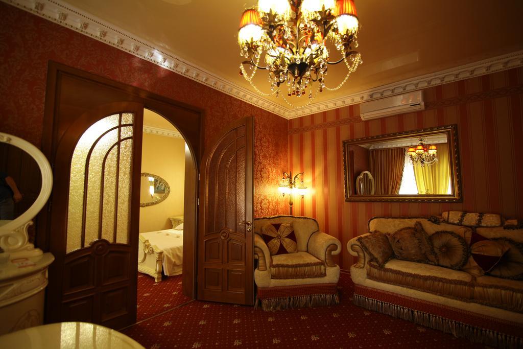 Korall Mykolaiv Exterior photo