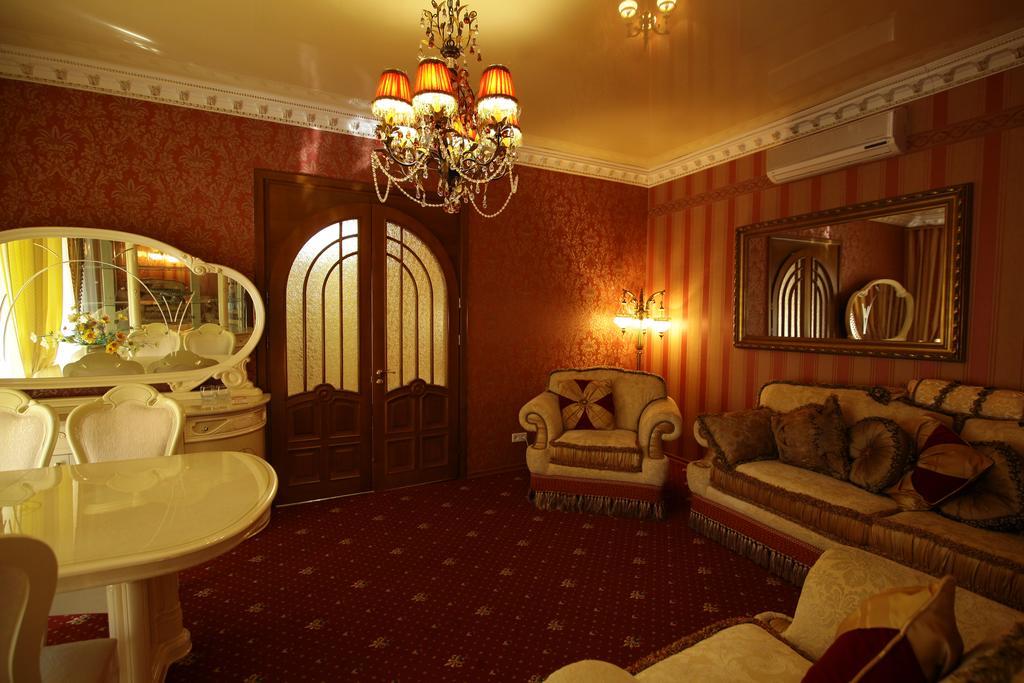 Korall Mykolaiv Exterior photo